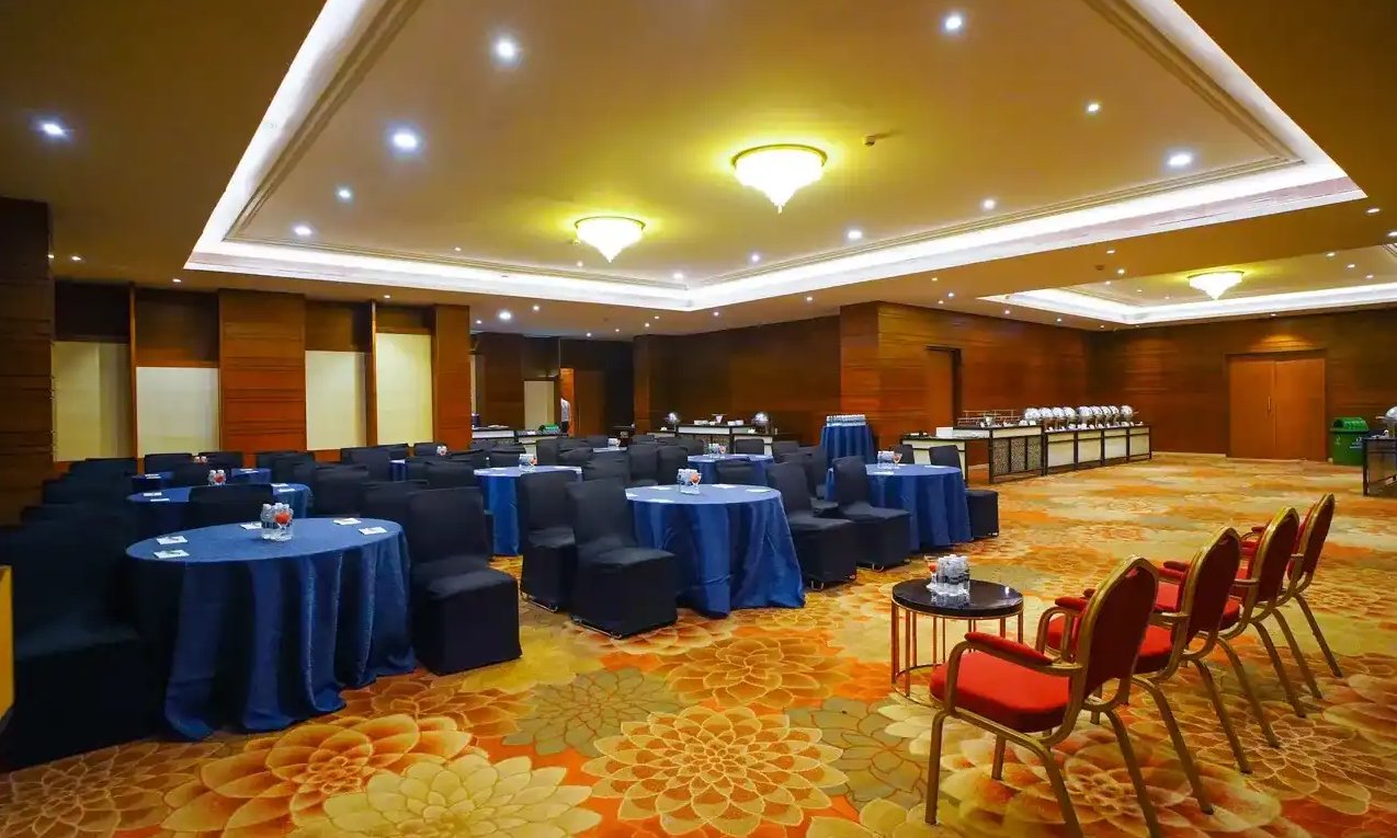 Sayaji Hotel